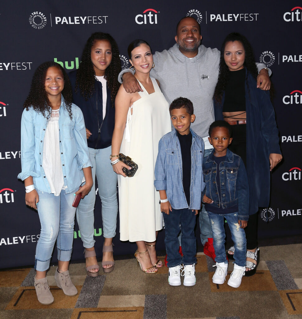 Kenya Barris Net Worth 2023 Guide Jewel Beat