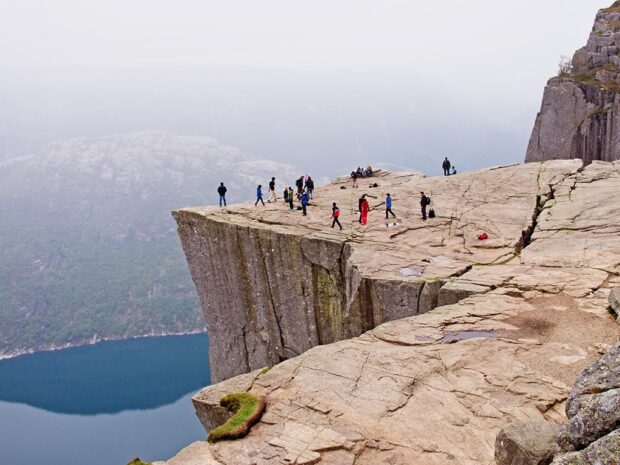 pulpit rock hike