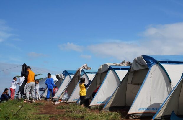 Why Overlanders Prefer Rooftop Tents